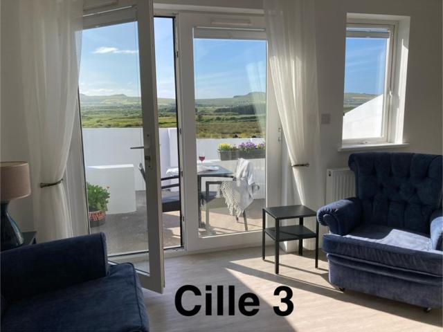 Cille Apartments, Ballyferriter Village Esterno foto